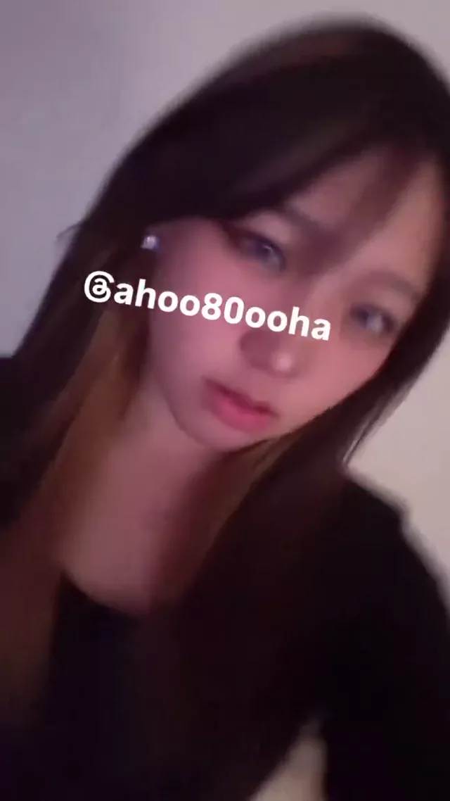 @ngatnlkyquuwgtg 女子大生 個人撮影 話題 SNS流出動画 @ngatnlkyquuwgtg の投稿動画 シーン8
