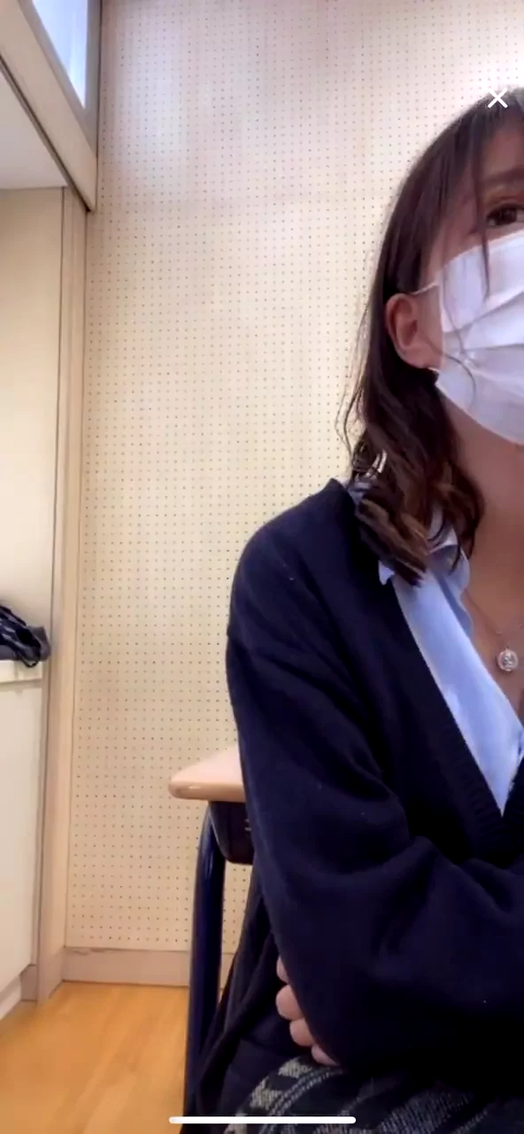 美少女 流出 リアル SNS流出動画 美少女 流出 リアル SNS流出動画 シーン2