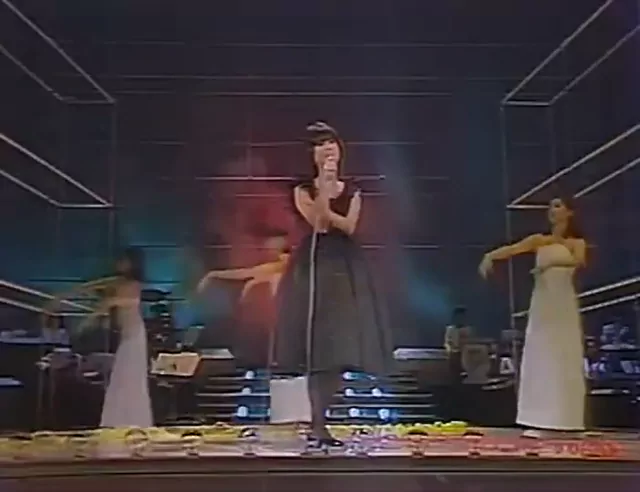 @80s_idol_club スレンダー 個人撮影 完全素人 裏アカ動画 @80s_idol_club の投稿動画 シーン3
