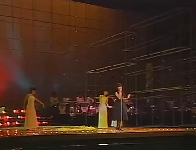 @80s_idol_club スレンダー 個人撮影 完全素人 裏アカ動画 @80s_idol_club の投稿動画 シーン6