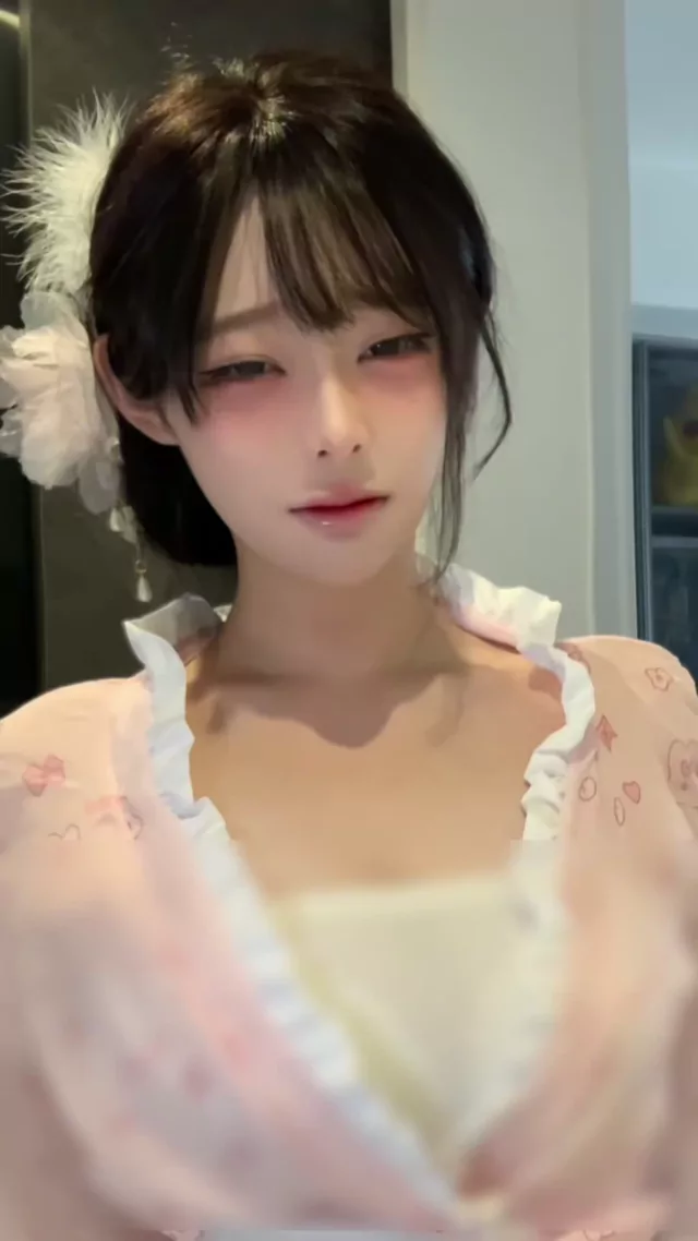 @yingyingcos 素人 フェラ 最新 投稿エロ動画 @yingyingcos の投稿動画 シーン6