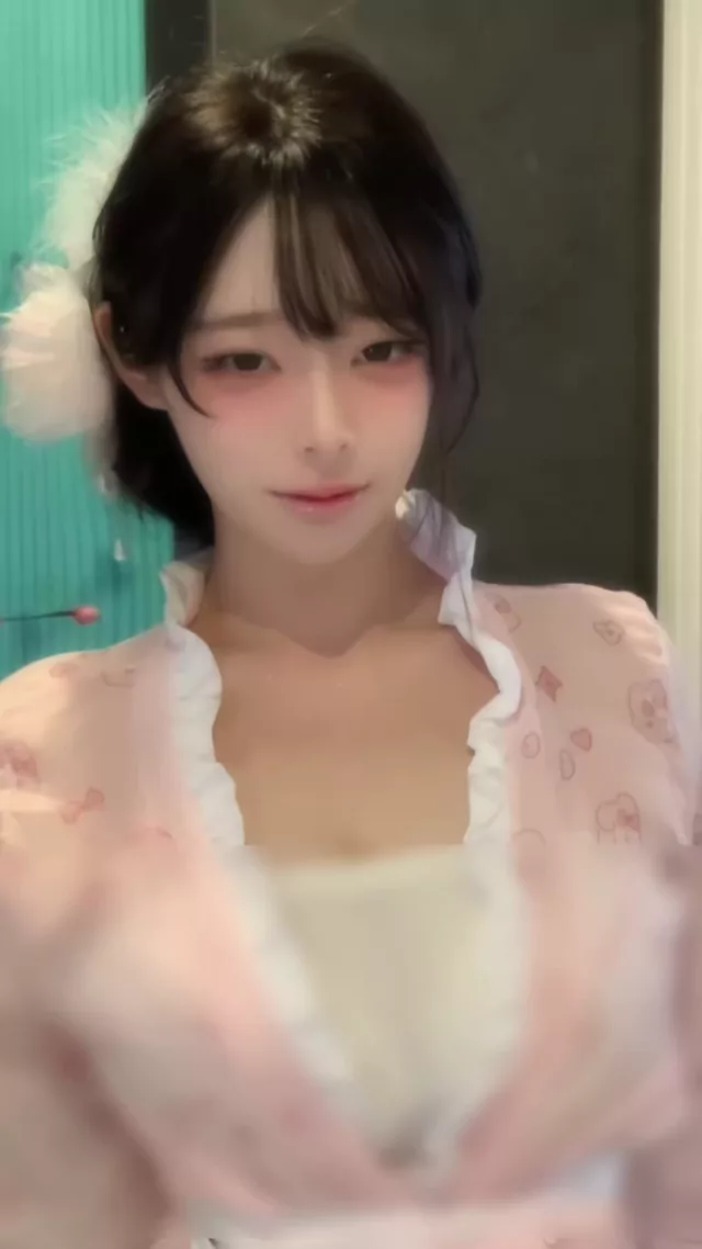 @yingyingcos 素人 フェラ 最新 投稿エロ動画 @yingyingcos の投稿動画 シーン9