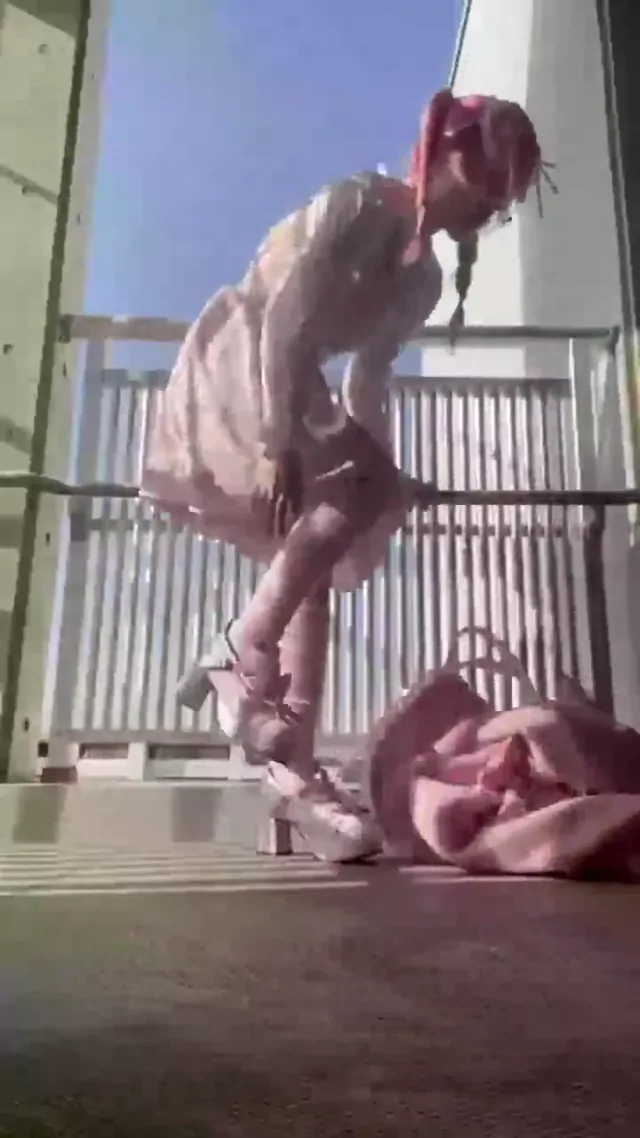 @urongcha0719 清楚系 個人撮影 神回 SNS流出動画 @urongcha0719 の投稿動画 シーン4