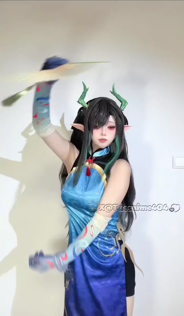 @tuesaime404 女子大生 コスプレ 完全素人 裏アカ動画 @tuesaime404 の投稿動画 シーン2