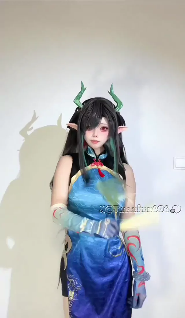 @tuesaime404 女子大生 コスプレ 完全素人 裏アカ動画 @tuesaime404 の投稿動画 シーン3
