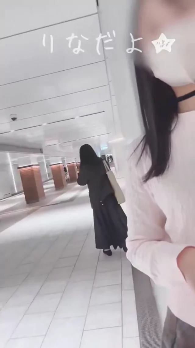 @rina_re2 清楚系 ハメ撮り 厳選 Twitterエロ動画 人が多すぎてなかなか露出できなかったけど頑 シーン6