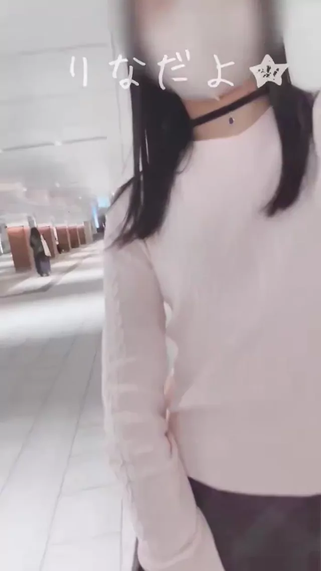 @rina_re2 清楚系 ハメ撮り 厳選 Twitterエロ動画 人が多すぎてなかなか露出できなかったけど頑 シーン7