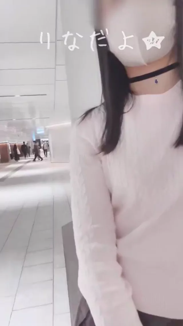 @rina_re2 清楚系 ハメ撮り 厳選 Twitterエロ動画 人が多すぎてなかなか露出できなかったけど頑 シーン9