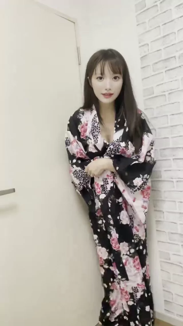 @amam_enaya ギャル 流出 神回 Twitterエロ動画 @amam_enaya の投稿動画 シーン1