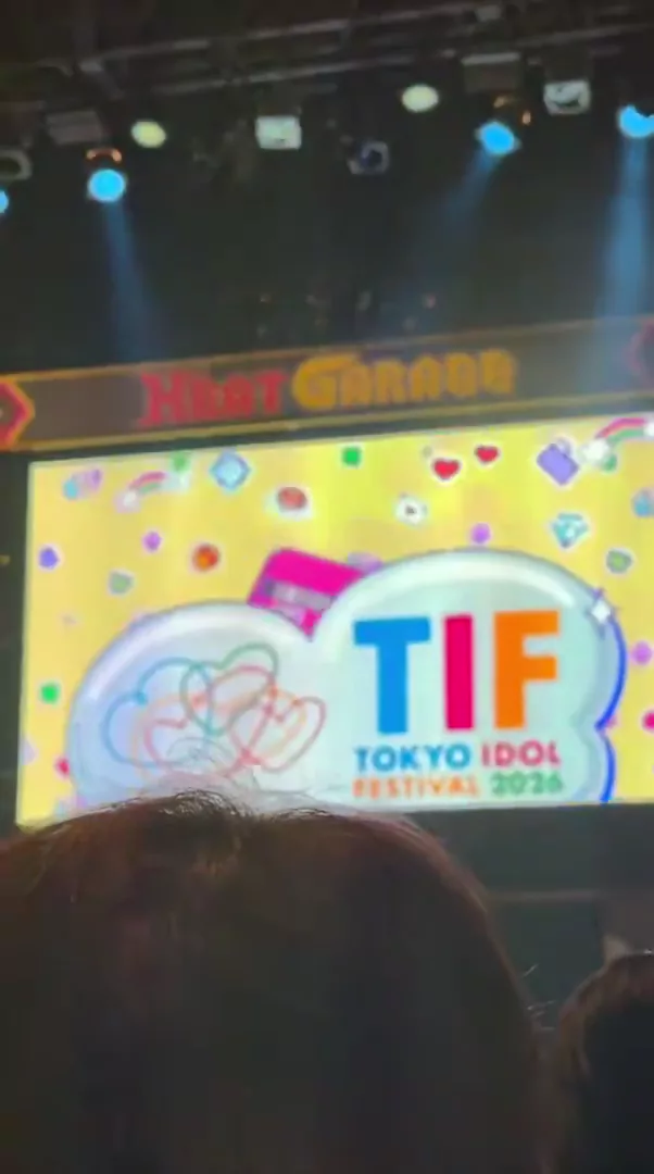 @80s_idol_club 女子大生 コスプレ 完全素人 X動画 @80s_idol_club の投稿動画 シーン8