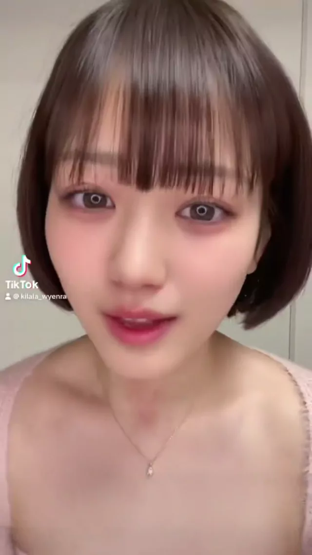 @wyenra_kilala 巨乳 流出 完全素人 SNS流出動画 TikTokライブありがとでした 今日も夜遅い中ずっとい シーン7