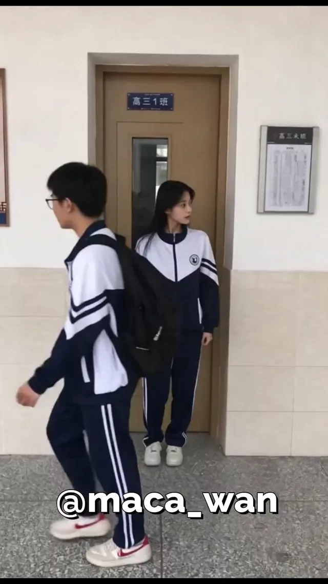 @maca_wan 美人OL ハメ撮り 厳選 投稿エロ動画 @maca_wan の投稿動画 シーン3