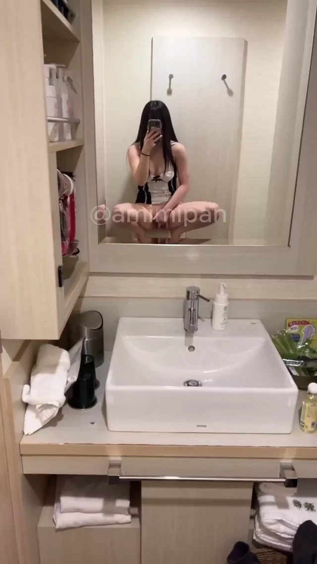 @amimipan 美人OL 流出 過激 裏アカ動画 @amimipan の投稿動画 シーン9