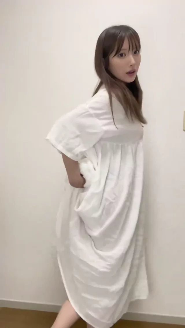 @amam_enaya 美人OL コスプレ 完全素人 投稿エロ動画 @amam_enaya の投稿動画 シーン4