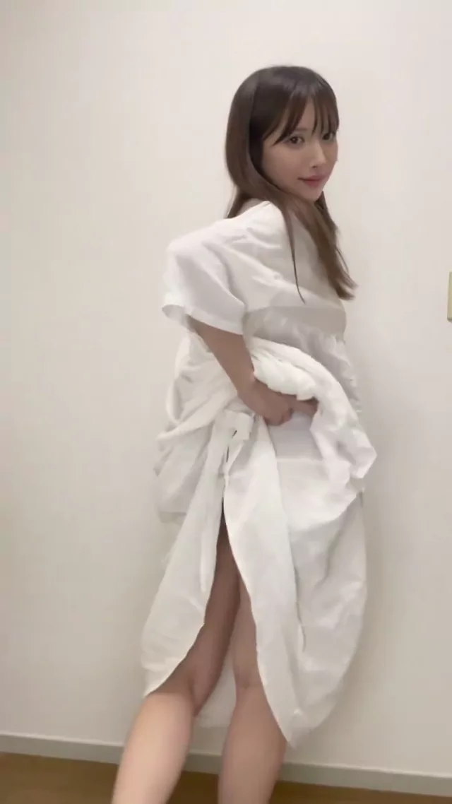 @amam_enaya 美人OL コスプレ 完全素人 投稿エロ動画 @amam_enaya の投稿動画 シーン10