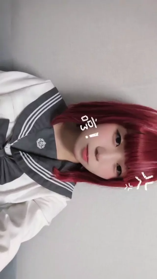 @217cosplayer ギャル 中出し 最新 裏アカ動画 投稿久々すぎるー！ シーン1