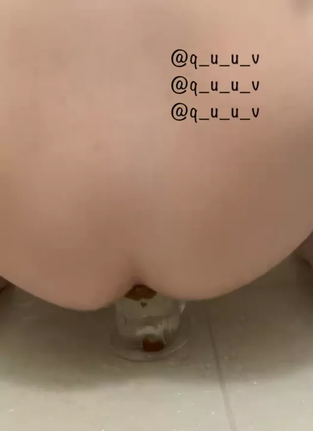 @q_u_u_v 人妻 個人撮影 リアル 投稿エロ動画 @q_u_u_v の投稿動画 シーン4