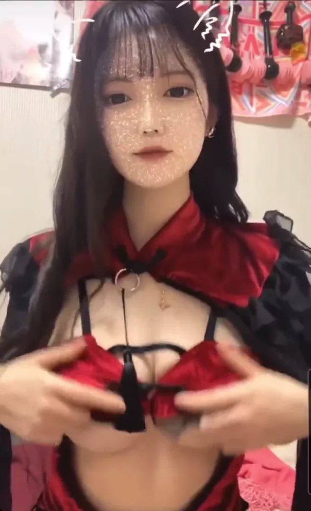@e_chi_co1 女子大生 騎乗位 話題 Twitterエロ動画 @e_chi_co1 の投稿動画 シーン2
