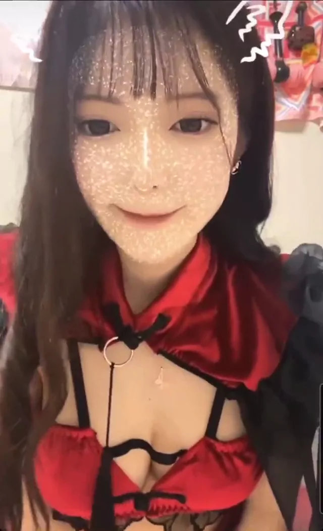 @e_chi_co1 女子大生 騎乗位 話題 Twitterエロ動画 @e_chi_co1 の投稿動画 シーン3