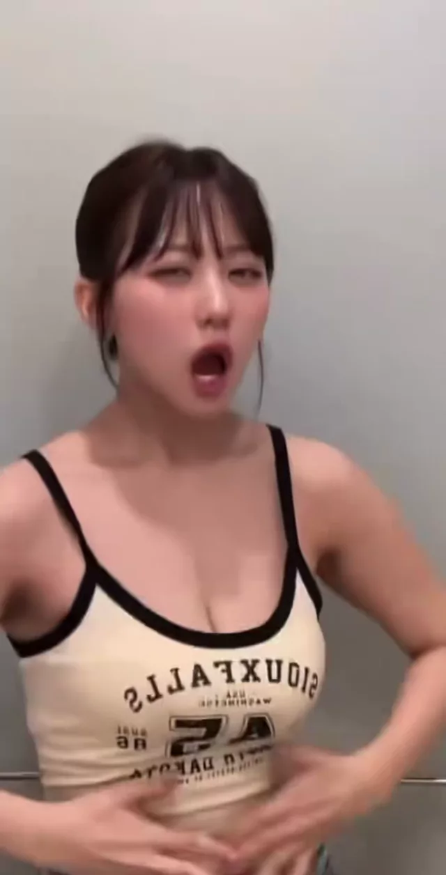@murinomiyu_jp パイパン 潮吹き リアル Twitterエロ動画 @murinomiyu_jp の投稿動画 シーン8