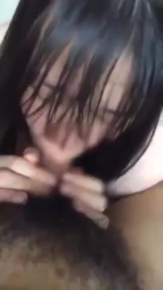 @I8ujd 人妻 中出し 過激 裏アカ動画 色白黒髪美人の人妻さん。 フォローとRTで続きのフル配 シーン7