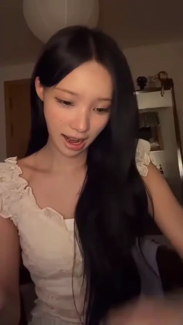 @parkmuseok 美少女 コスプレ 必見 SNS流出動画 @parkmuseok の投稿動画 シーン8