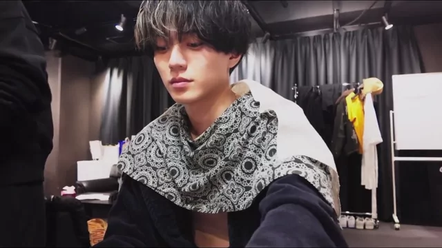 @koinagase123 美人OL 露出 完全素人 SNS流出動画 @koinagase123 の投稿動画 シーン7