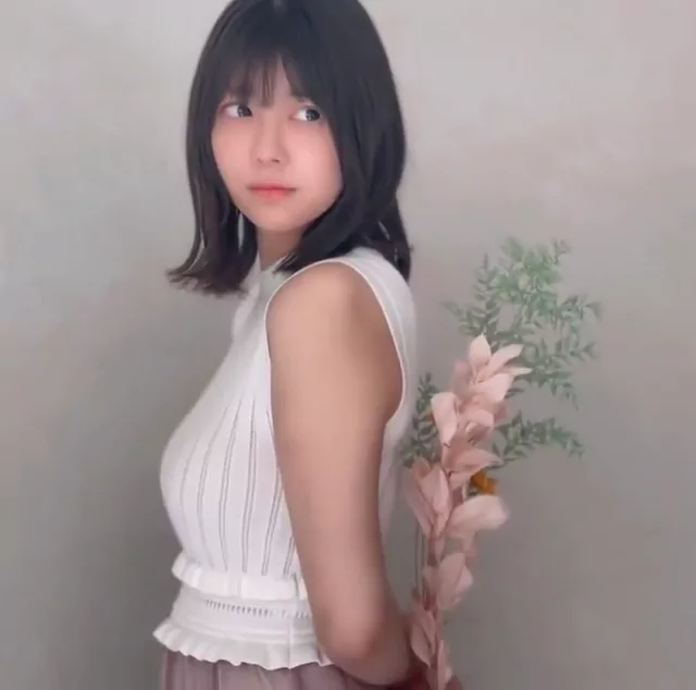 @Laiko46 美人OL 騎乗位 話題 SNS流出動画 #冨里奈央 シーン10