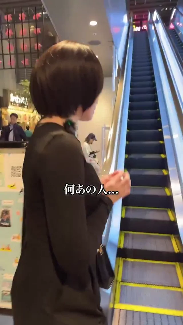 @shabe_jonbesh 美人OL 流出 高画質 裏アカ動画 @shabe_jonbesh の投稿動画 シーン1