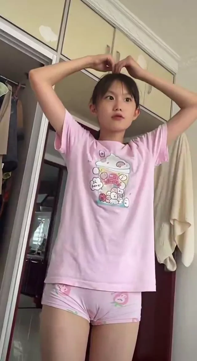 ギャル 潮吹き 完全素人 Twitterエロ動画 ギャル 潮吹き 完全素人 Twitterエロ動画 シーン9