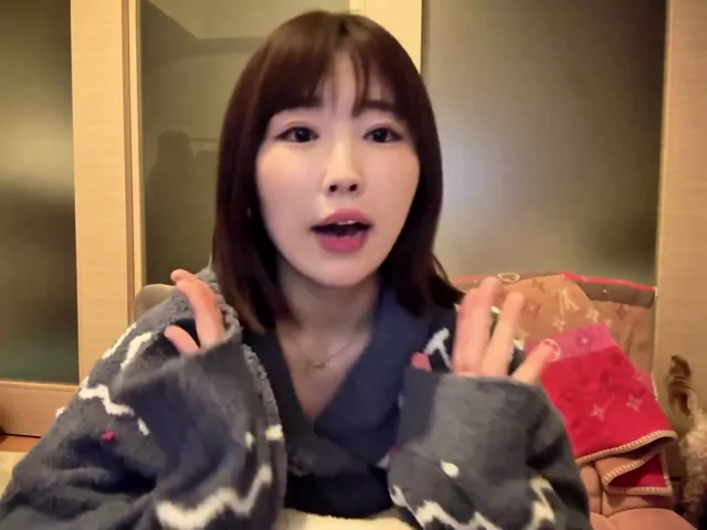 人妻 露出 話題 Twitterエロ動画 人妻 露出 話題 Twitterエロ動画 シーン5