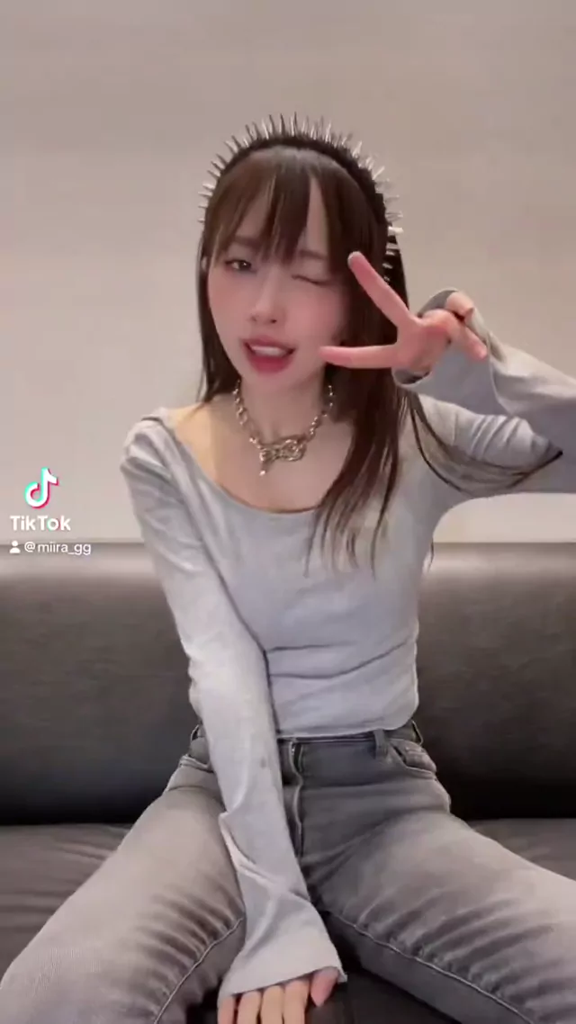 @miira_gg 巨乳 フェラ 話題 X動画 @miira_gg の投稿動画 シーン4