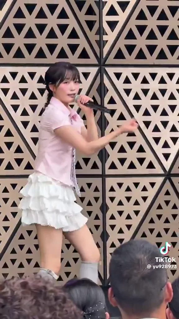 @8th000_8 人妻 個人撮影 高画質 X動画 @8th000_8 の投稿動画 シーン6