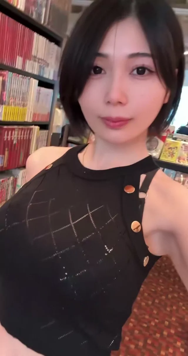 @murinomiyu_jp 巨乳 コスプレ 必見 裏アカ動画 @murinomiyu_jp の投稿動画 シーン4