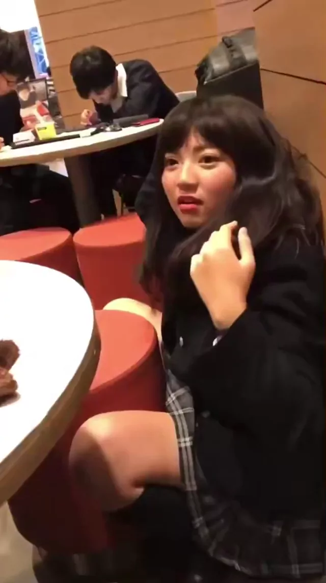 人妻 流出 過激 投稿エロ動画 人妻 流出 過激 投稿エロ動画 シーン6