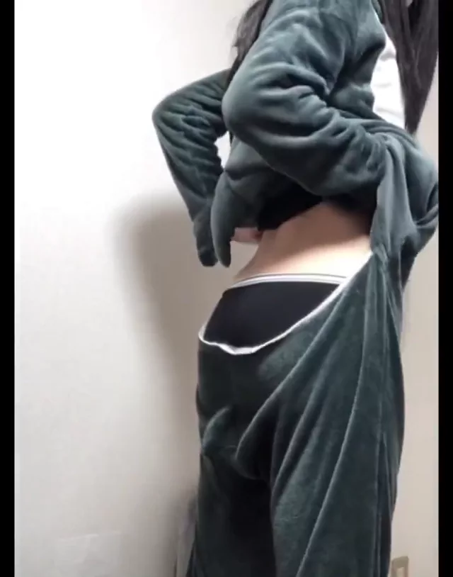 @miiii_089 女子大生 個人撮影 神回 SNS流出動画 @miiii_089 の投稿動画 シーン5
