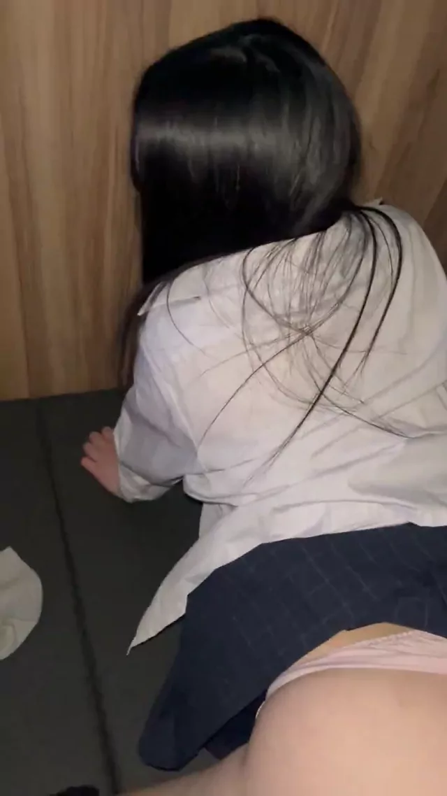 @ura_esuu 素人 潮吹き 高画質 Twitterエロ動画 @ura_esuu の投稿動画 シーン4